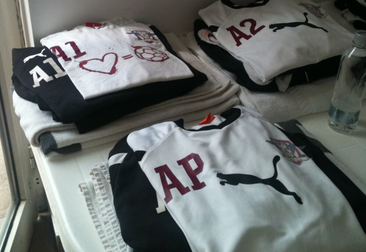 Aproape sigur Cristian Petre va conduce Rapidul pînă în vară. Copos insistă pentru Rednic