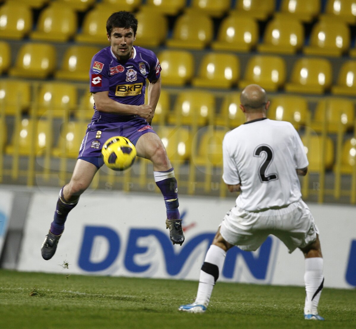 Poli Timişoara urcă pe locul 1 după victoria cu U. Cluj: "Punctele rezervelor"