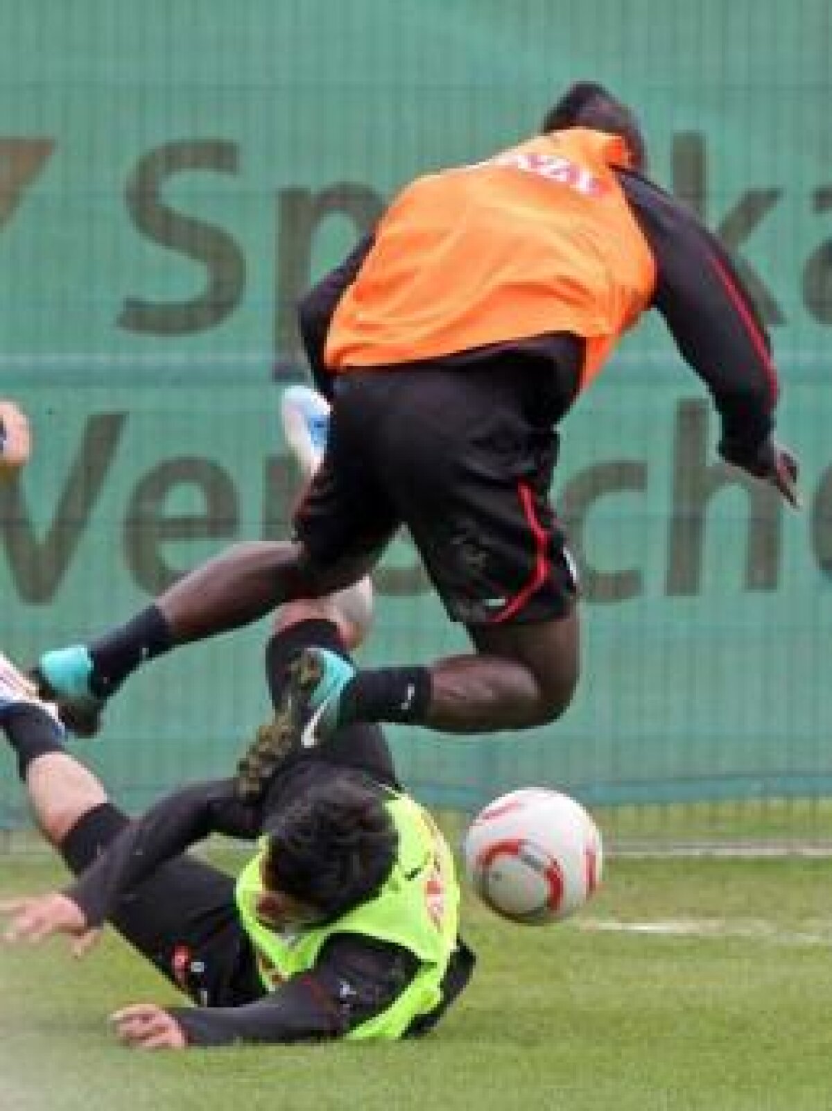 Abia revenit la prima echipă, Marica s-a bătut la antrenament cu un coleg!