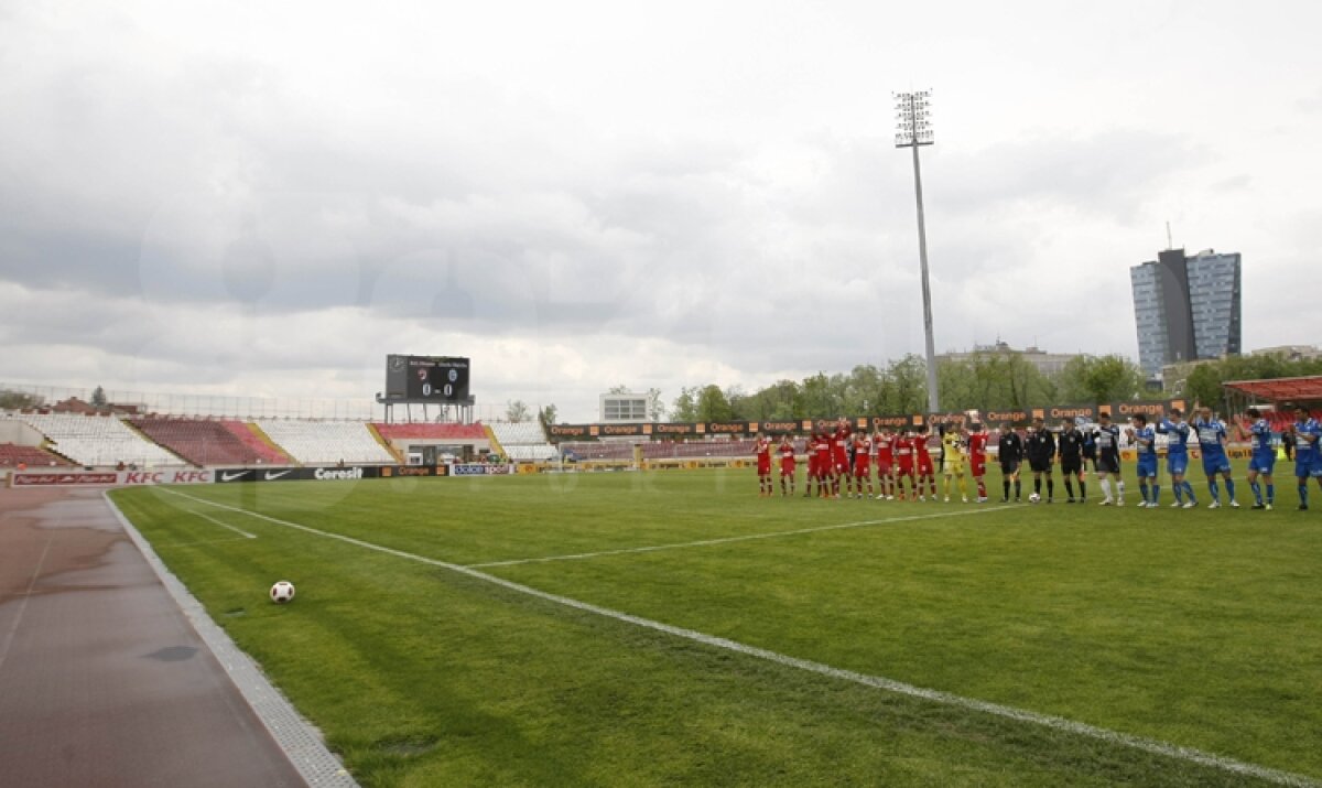 Dinamo - Gloria Bistriţa 3-0. "Cîinii" au ajuns la 6 puncte de lider!