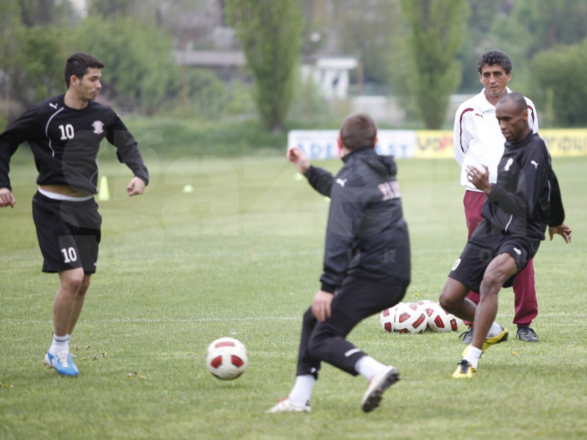 Citeşte care sînt cele DOUĂ obiective ale lui Rada la Rapid