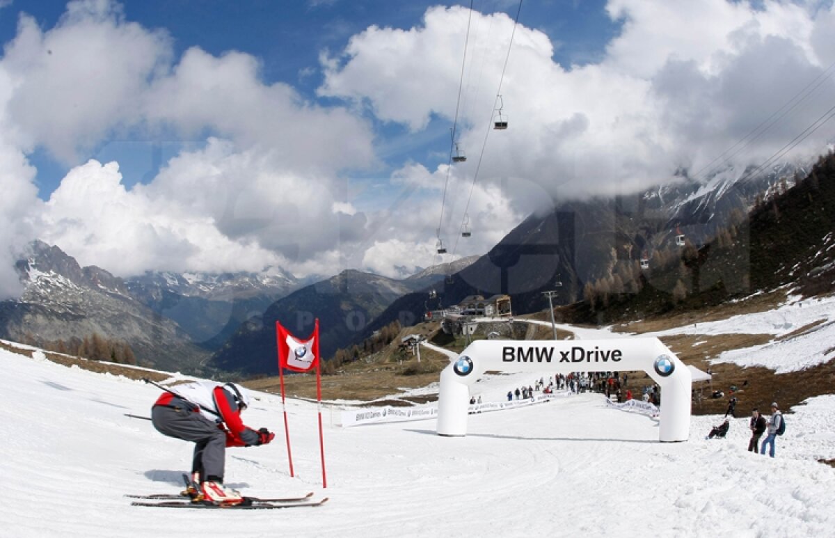 GALERIE FOTO / Două echipe româneşti se bat pentru cele trei BMW-uri X3 puse în joc
