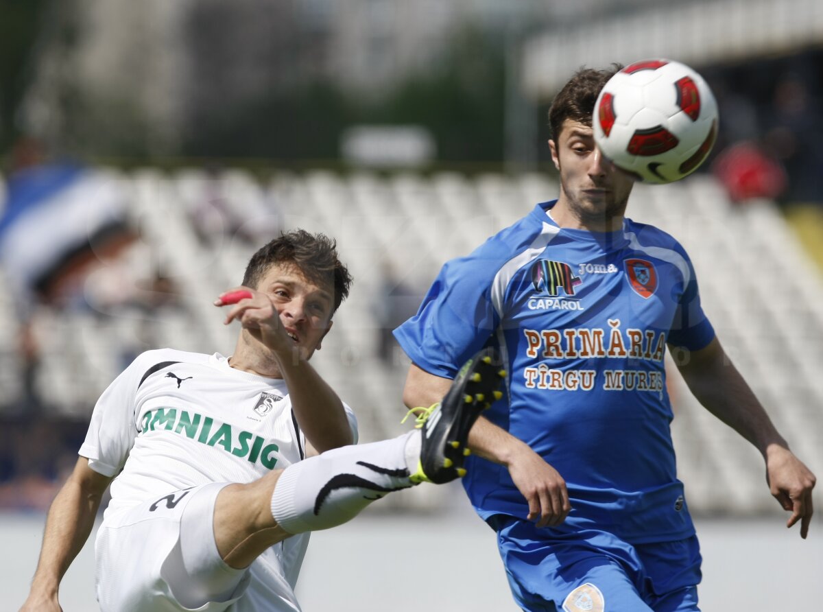 Comentariu liveTEXT şi fazeVIDEO: Din nou Sportul pierde în ultima secundă » Tîrgu Mureş întoarce scorul după pauză!