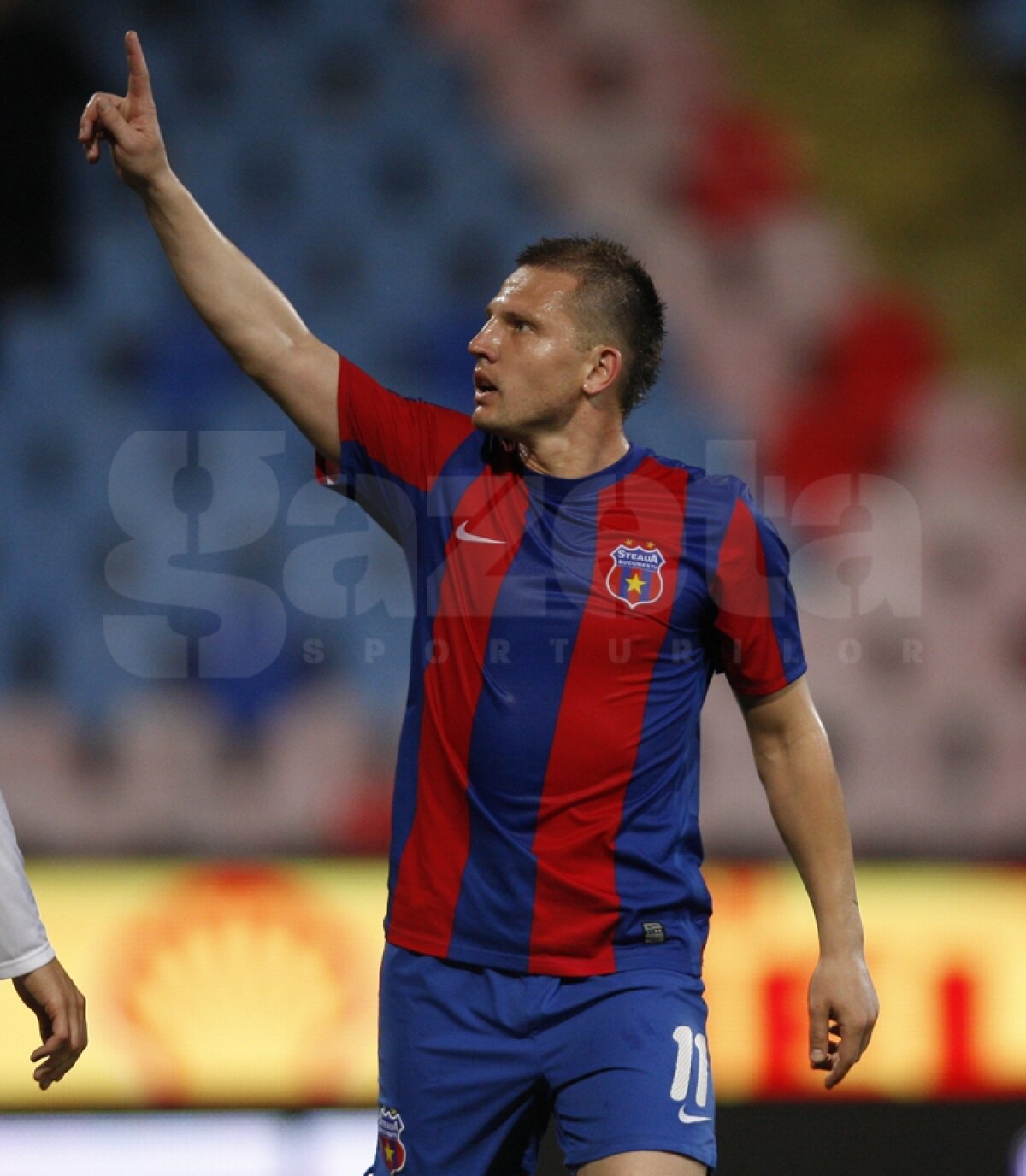 VIDEO şi liveTEXT » Steaua - Gloria 3-1! Au marcat "favoriţii" lui Gigi: Onofraş şi "dublă" Dică