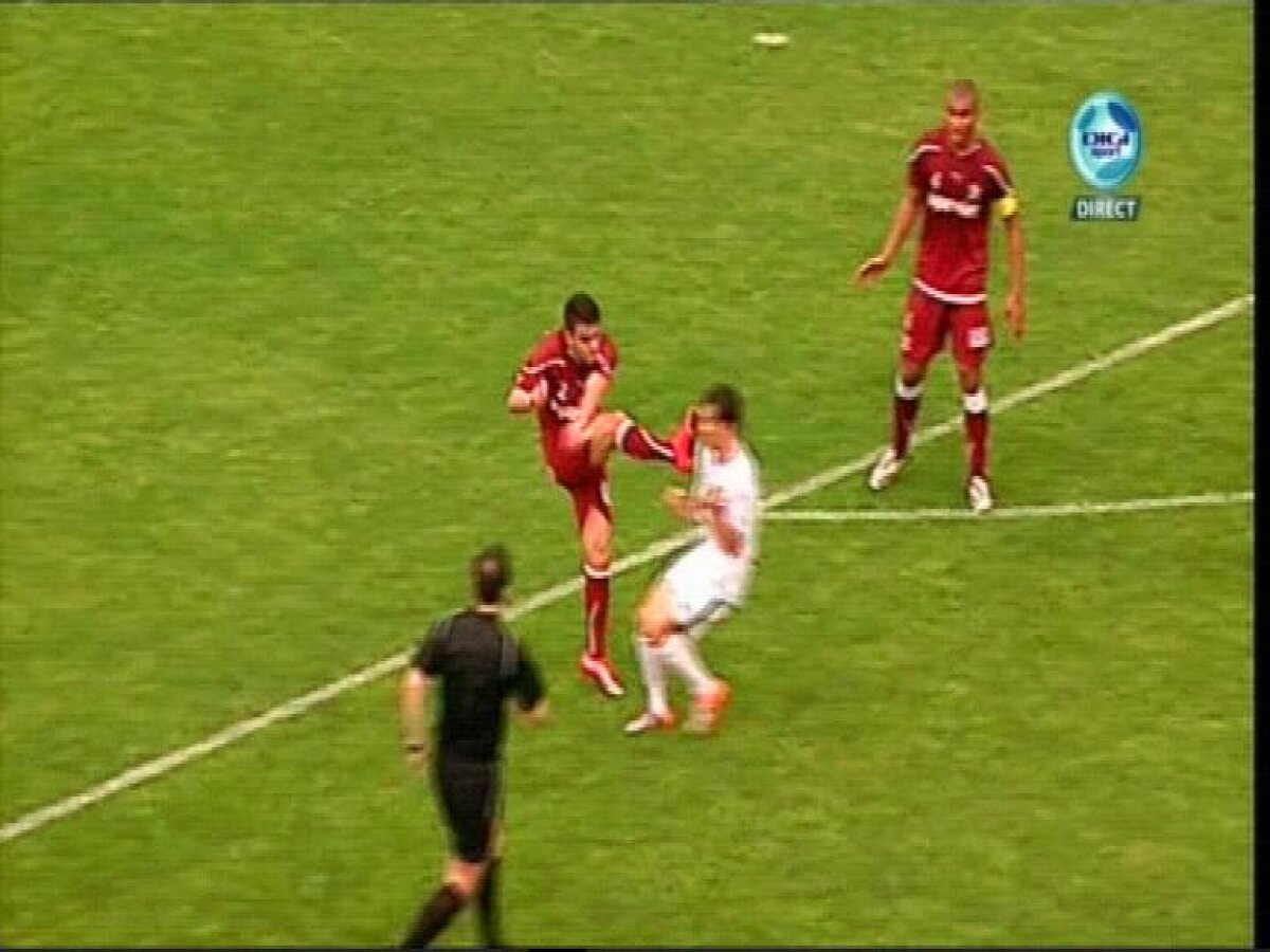 Augustus Constantin, orb la intrări criminale