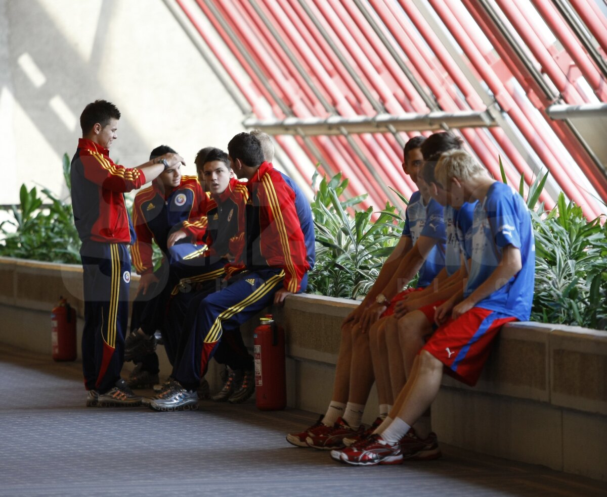 Adrian Văsîi: "Cehia e puternică, dar o putem învinge!" GSP.ro te ţine la curent cu tot ce se întîmplă la Euro U17