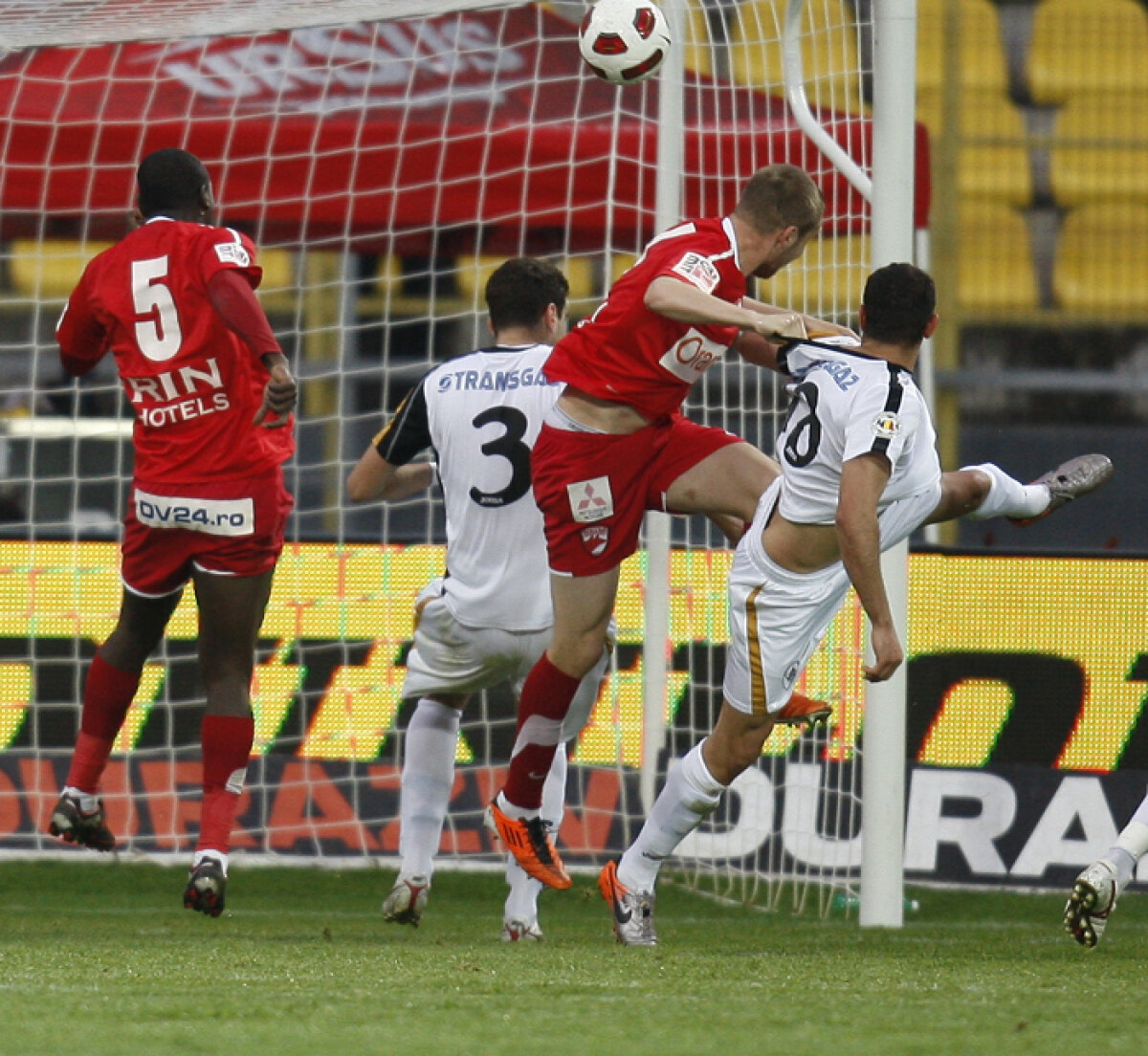 FINAL » Gaz Metan - Dinamo 2-1 (Bawab 35, Pîrvulescu 90+4 / Alexe 90+2)