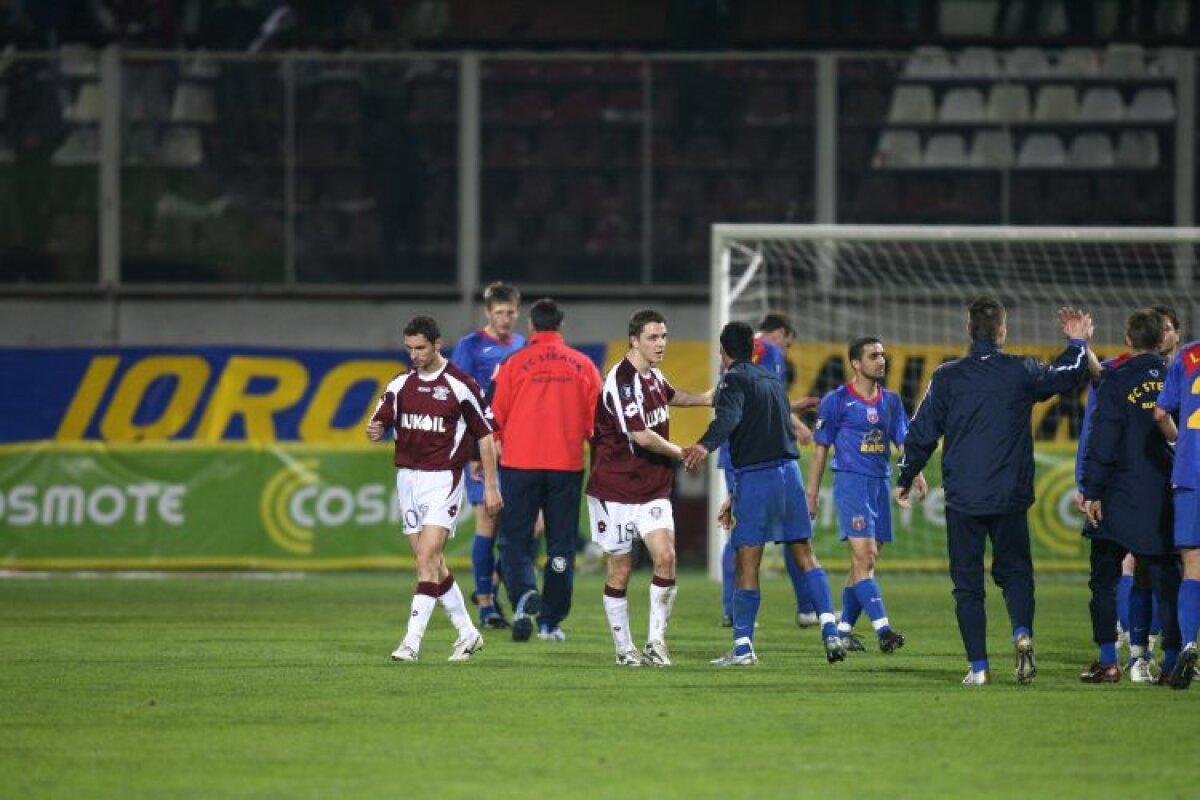 FOTO Steliştii Dică şi Bănel şi rapidiştii Grigore şi Coman sînt ultimii sfertfinalişti ai Europei din loturile celor două formaţii