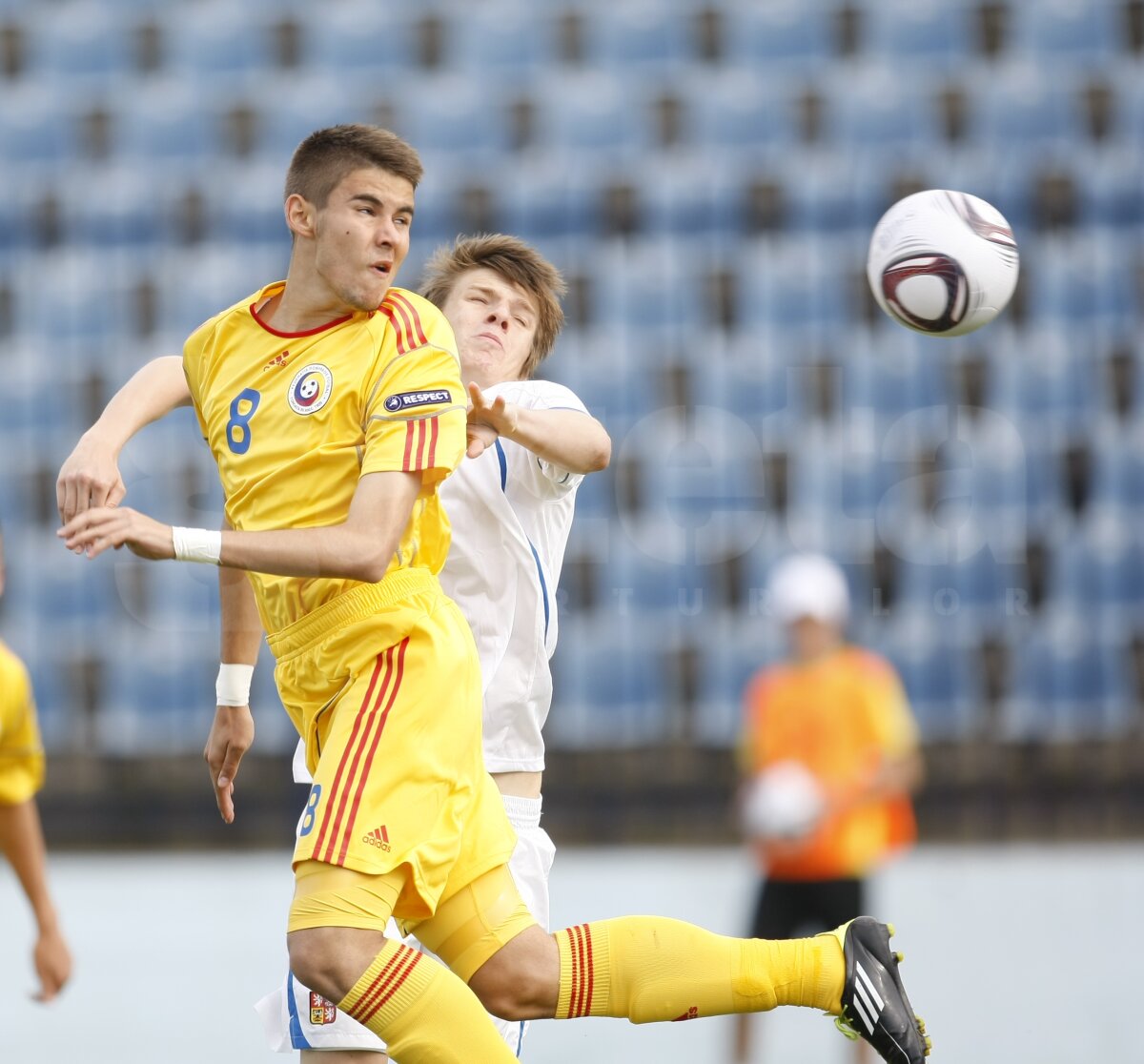 România U17 - Cehia U17 1-1. Am jucat cu TUPEU, terminăm pe 3 şi sîntem la Mondial! Băieţii au avut ATITUDINE