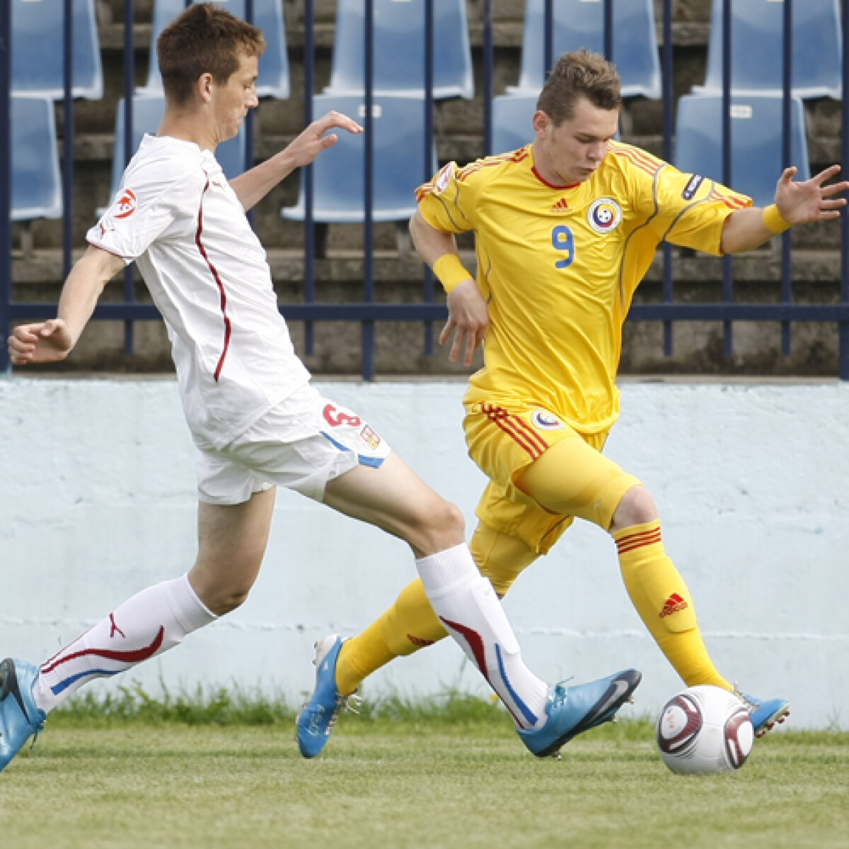 Tricolorii U17 au împrumutat defectul naţionalei mari: Iau gol pe finalul meciului » La 2 minute de fericire