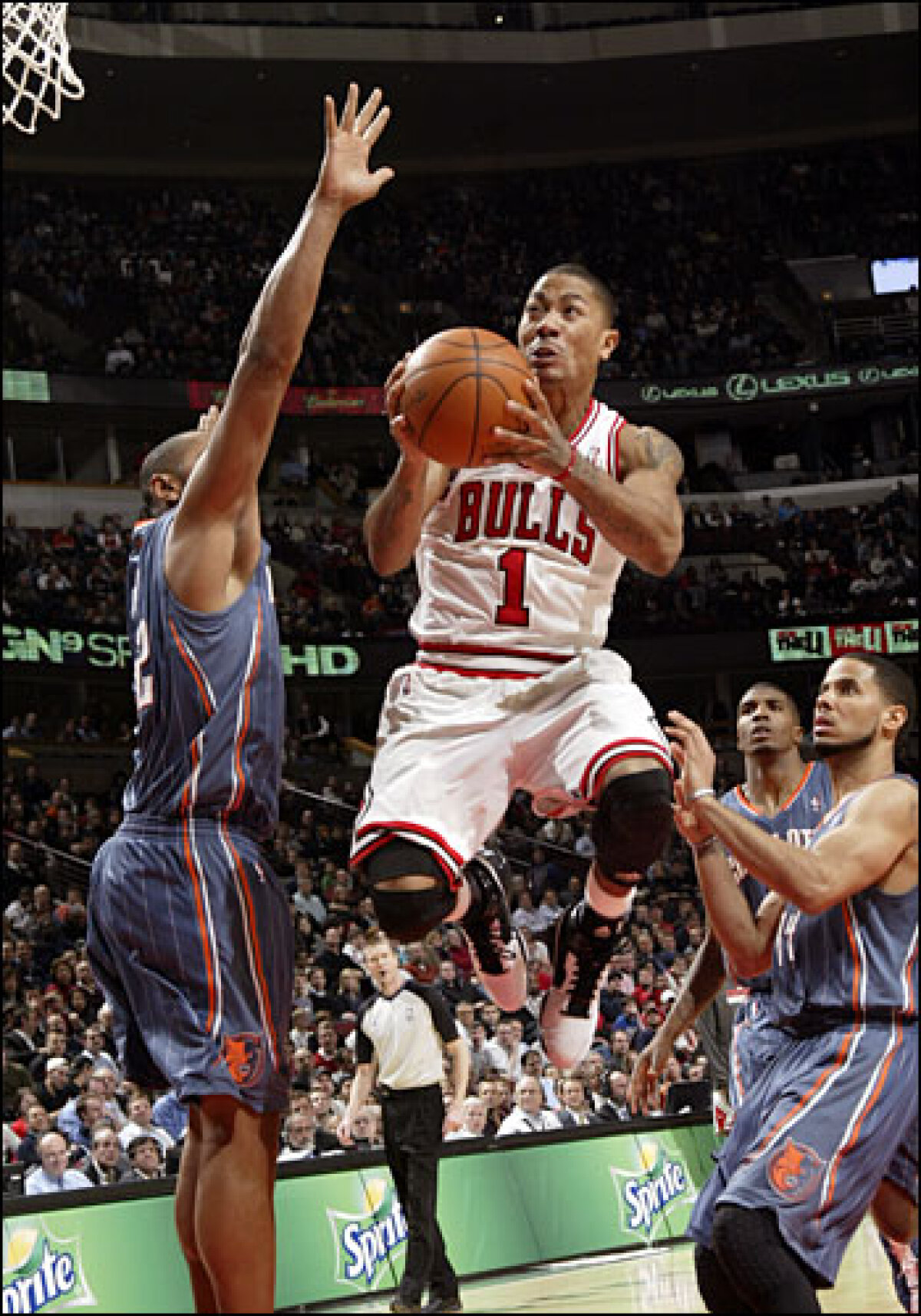 FOTO! Derrick Rose a devenit cel mai tînăr MVP din NBA