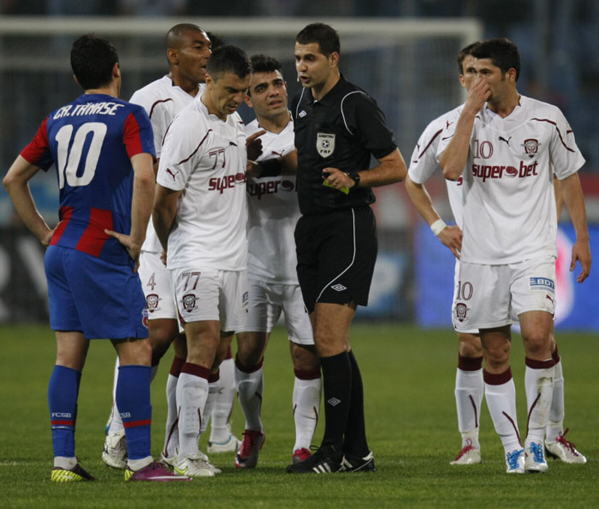 Rapid învinge în Ghencea şi trece pe locul 4