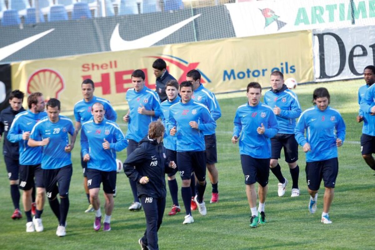 GALERIE FOTO » Olăroiu şi-a intrat în rol!