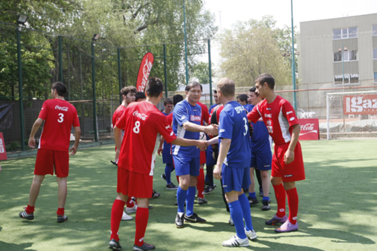 Puştii din liceul "Mircea Eliade" au jucat contra echipei Gazetei » Maitreyi, mai patru...