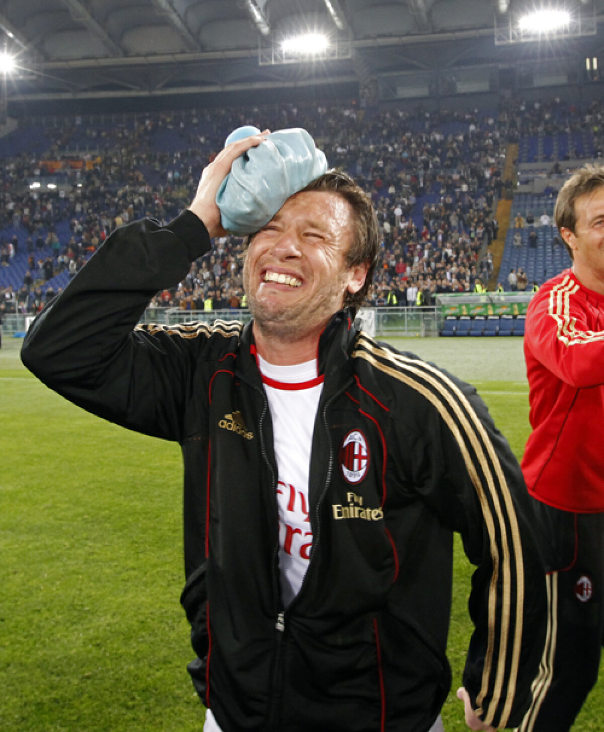 GALERIE FOTO: Milan a pus capăt dictaturii rivalei Inter » 18 roşu şi negru