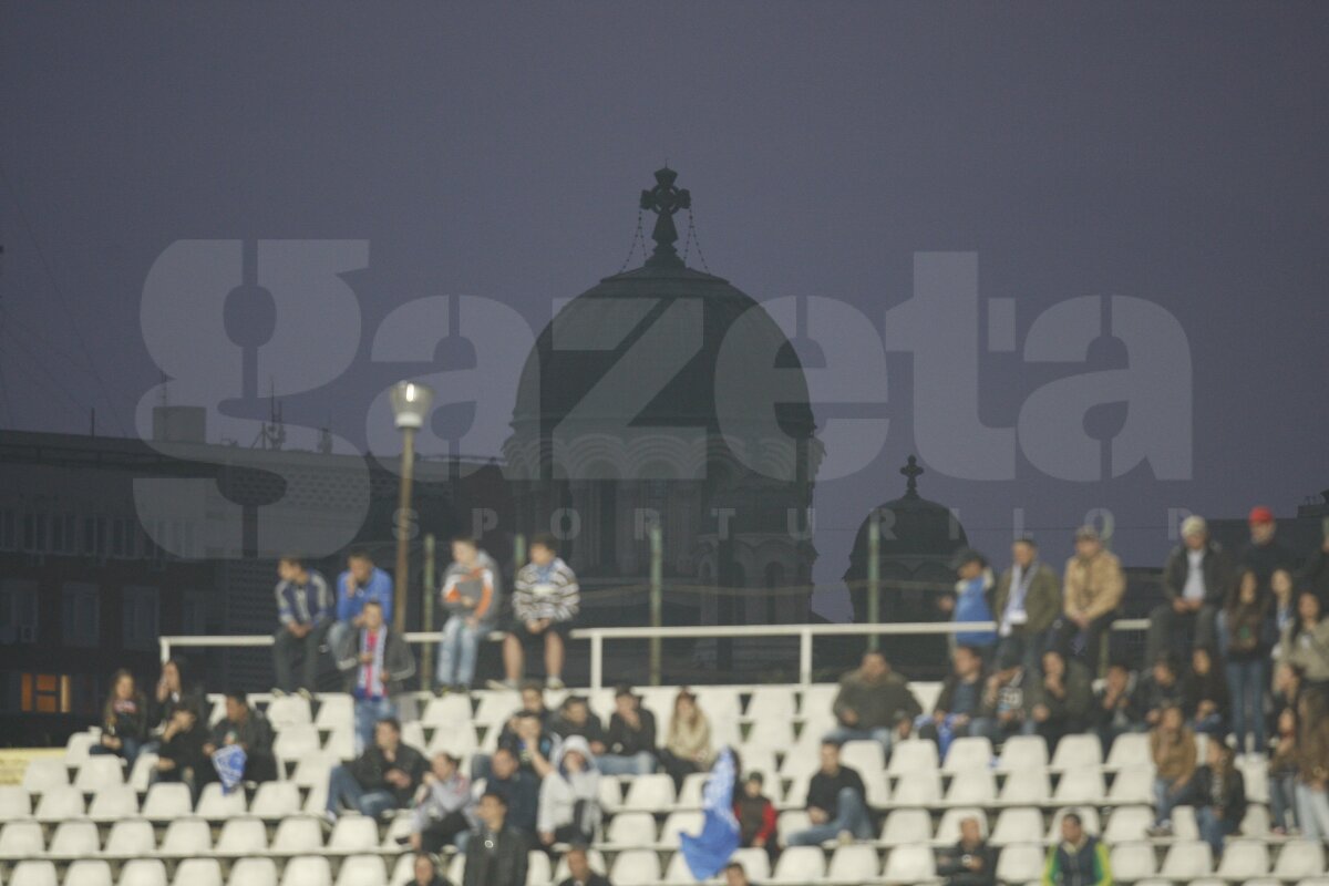 VIDEO şi liveTEXT » Universitatea Craiova, 90% retrogradată după 0-2 cu Dinamo. "Cîinii" avansează spre Europa