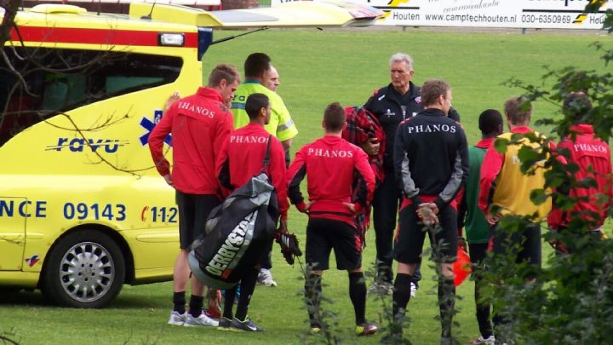 Operaţia lui Neşu a reuşit. Mesaj de încurajare din partea lui Sneijder