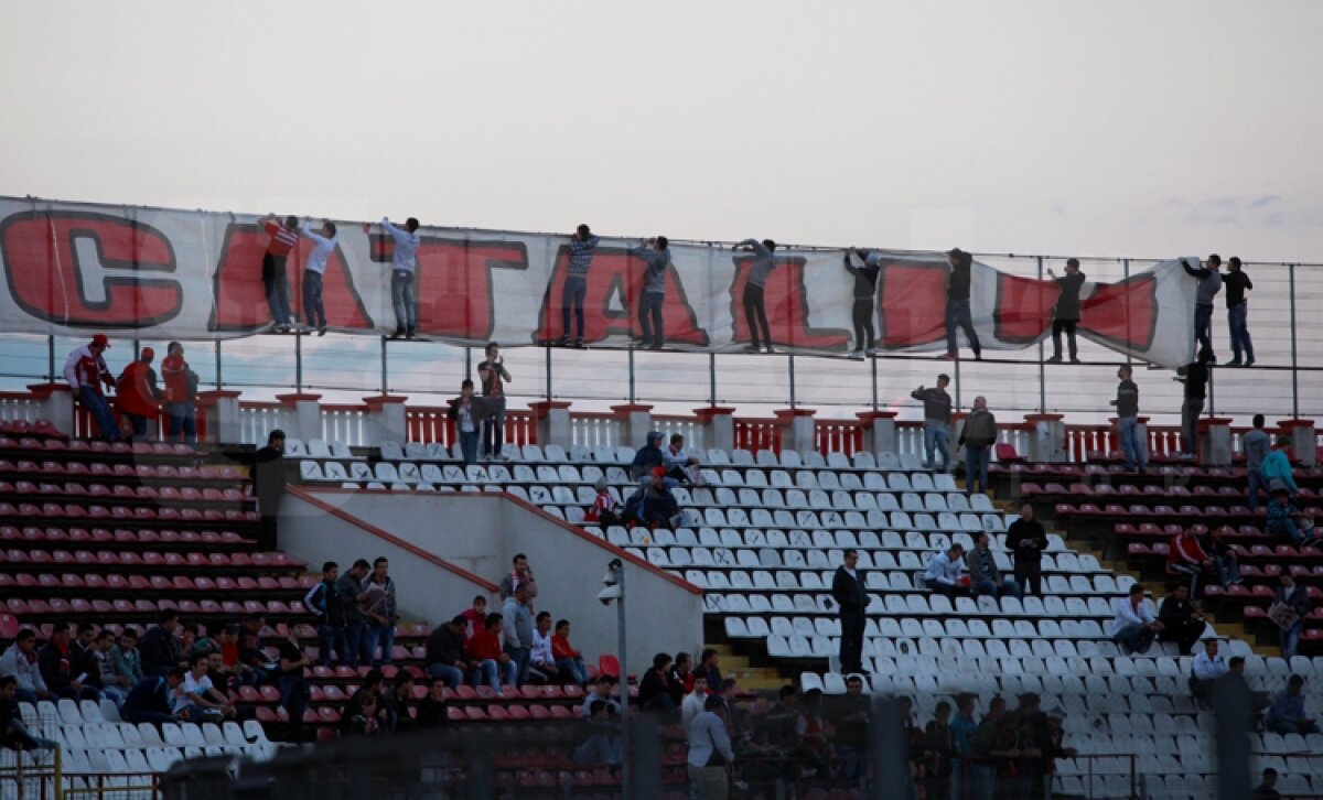 Dinamo a făcut pasul în finală, după 5-1 cu Gloria: urmează al 3-lea derby cu Steaua!