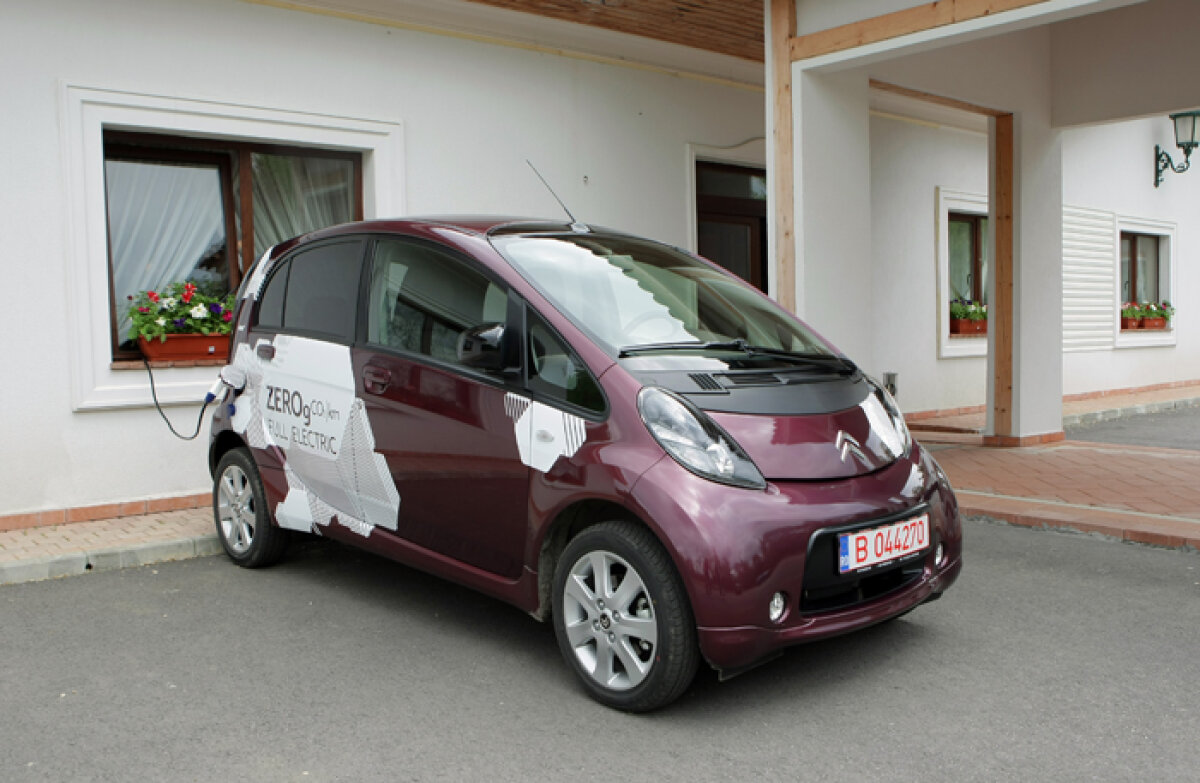 VIDEO: Alina Bunica a testat noul Citroen C-Zero » Rally electric