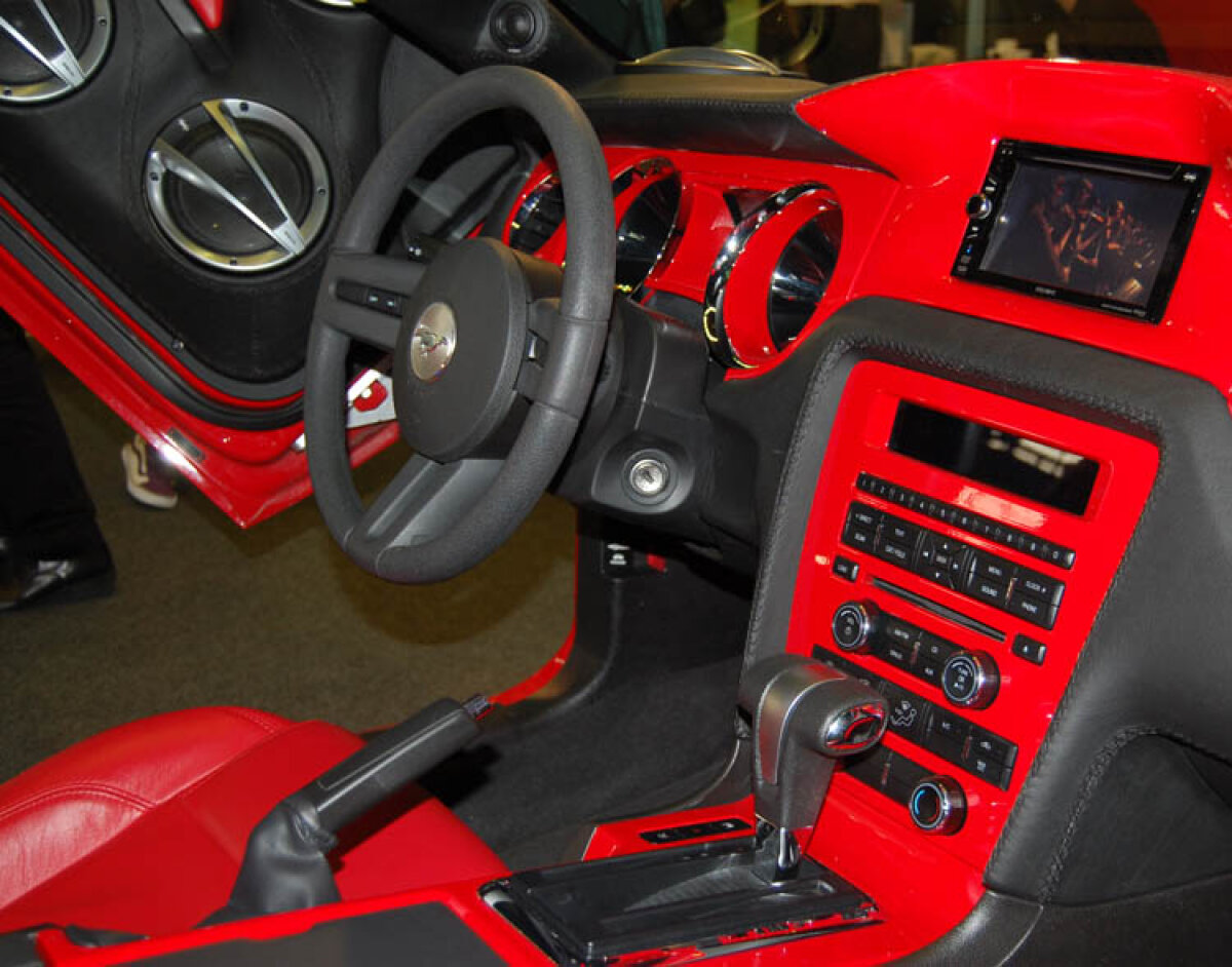 GALERIE FOTO / Ford Mustang Sony Xplod cu un sistem audio de 5.000 de waţi