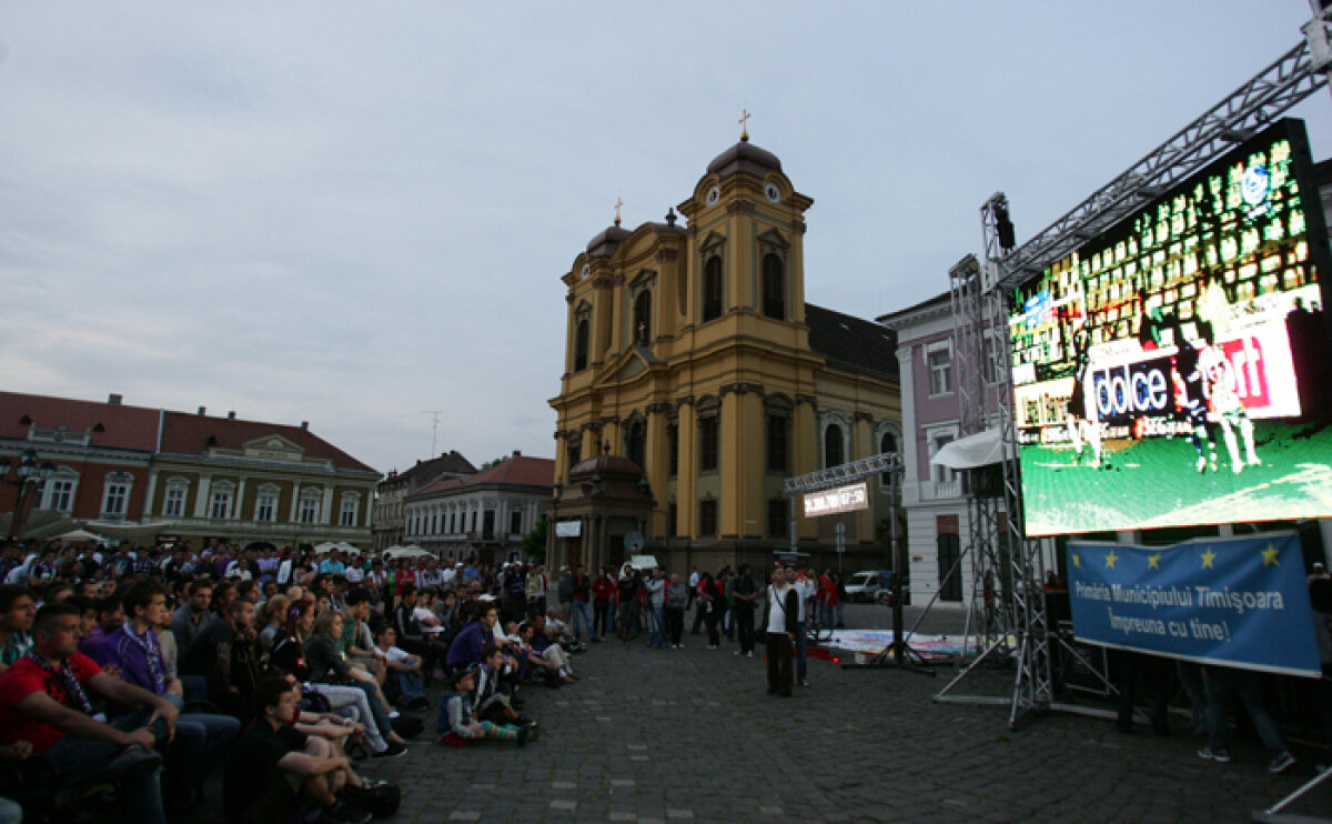 3.000 de suporteri timişoreni au urmărit deziluzionaţi o nouă ratare a titlului » Piaţa tristeţii