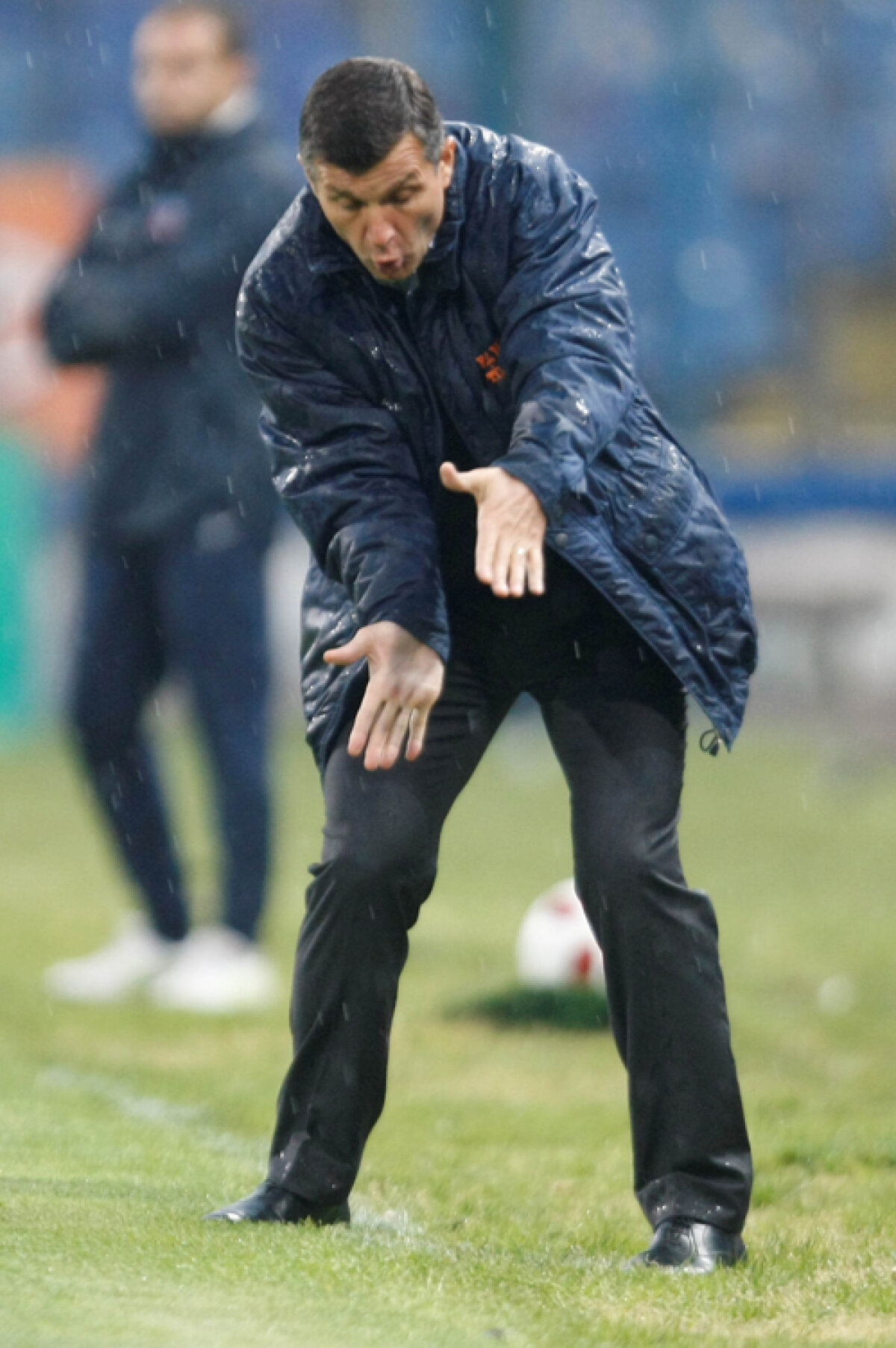 Steaua învinge prin golul lui Dică şi mai are nevoie de o victorie pentru a fi în Europa