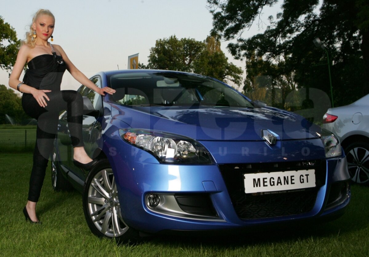 GALERIE FOTO SEXY » Renault Megane CC Floride s-a lansat în România