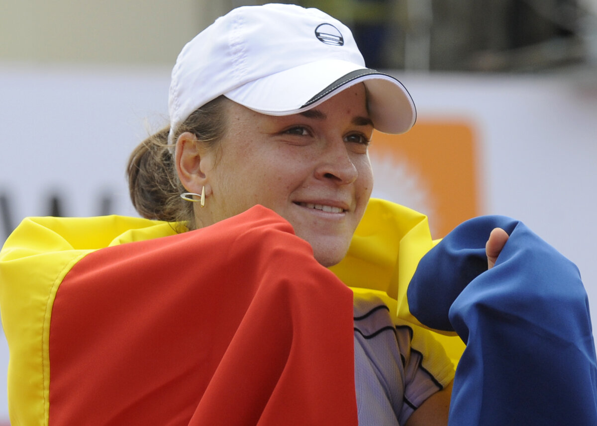 Aproape în fiecare an, roşu galben şi albastru flutură în lume, semn că, undeva, un român a învins » Tricolorul e la modă