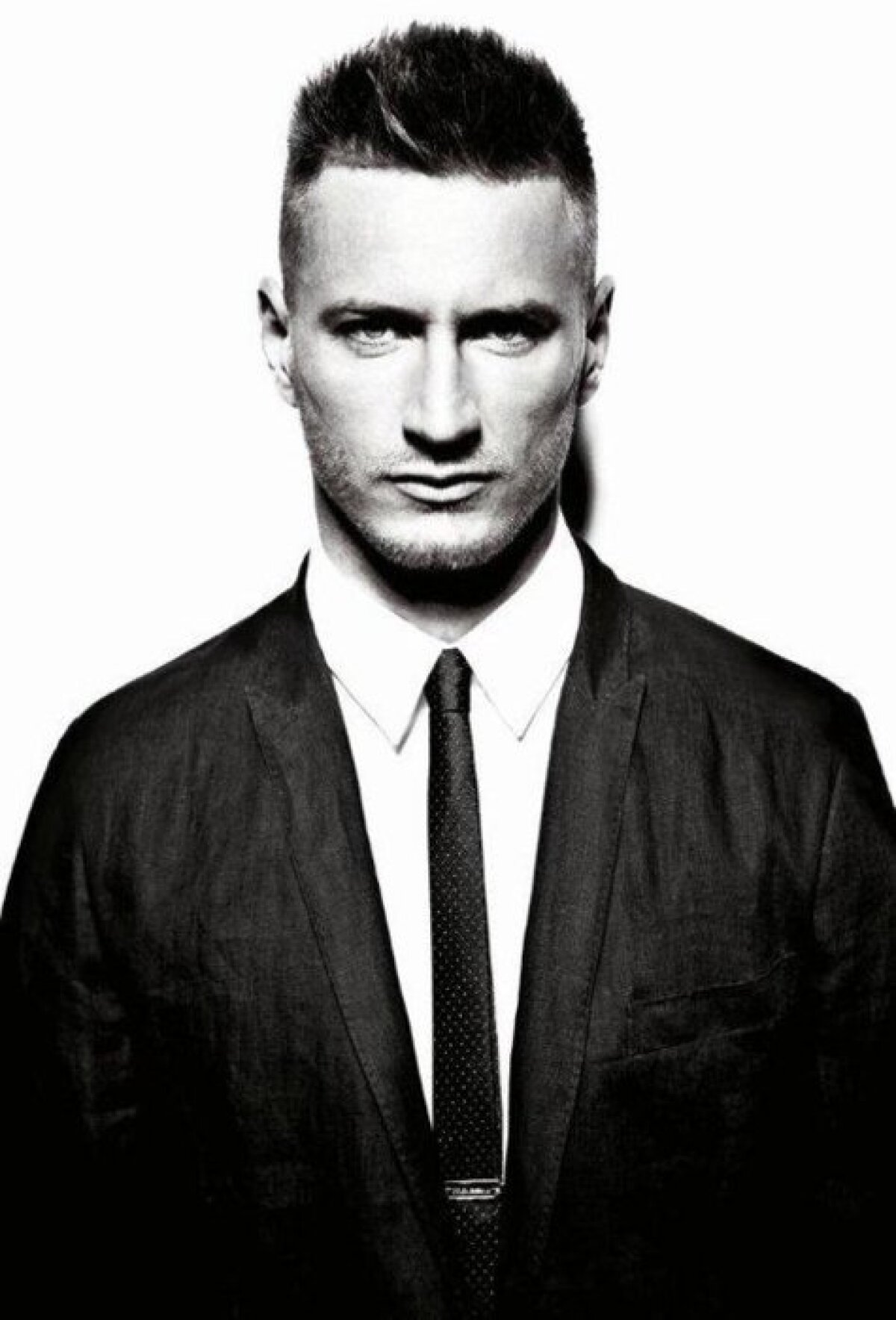 GALERIE FOTO » Vedetele lui Milan au devenit modele! Au pozat pentru D&G