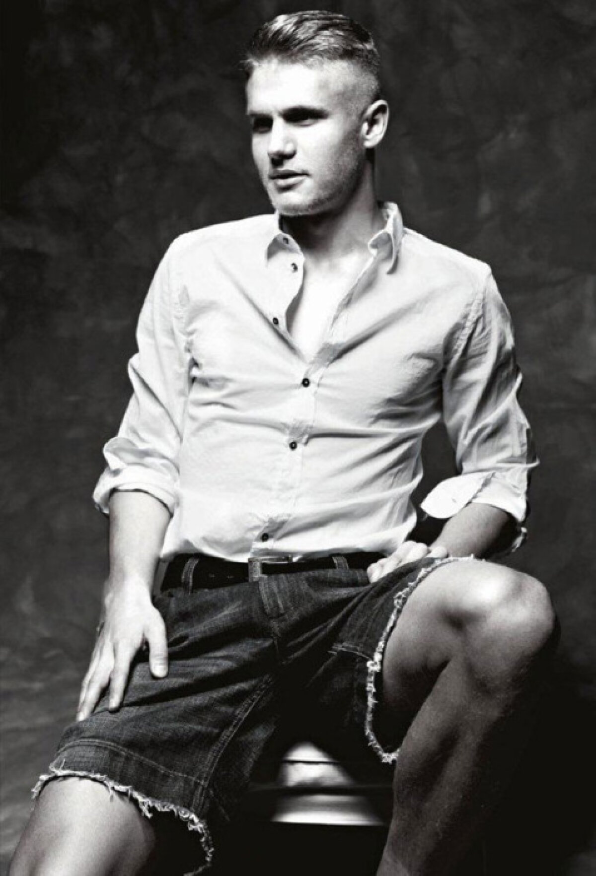 GALERIE FOTO » Vedetele lui Milan au devenit modele! Au pozat pentru D&G