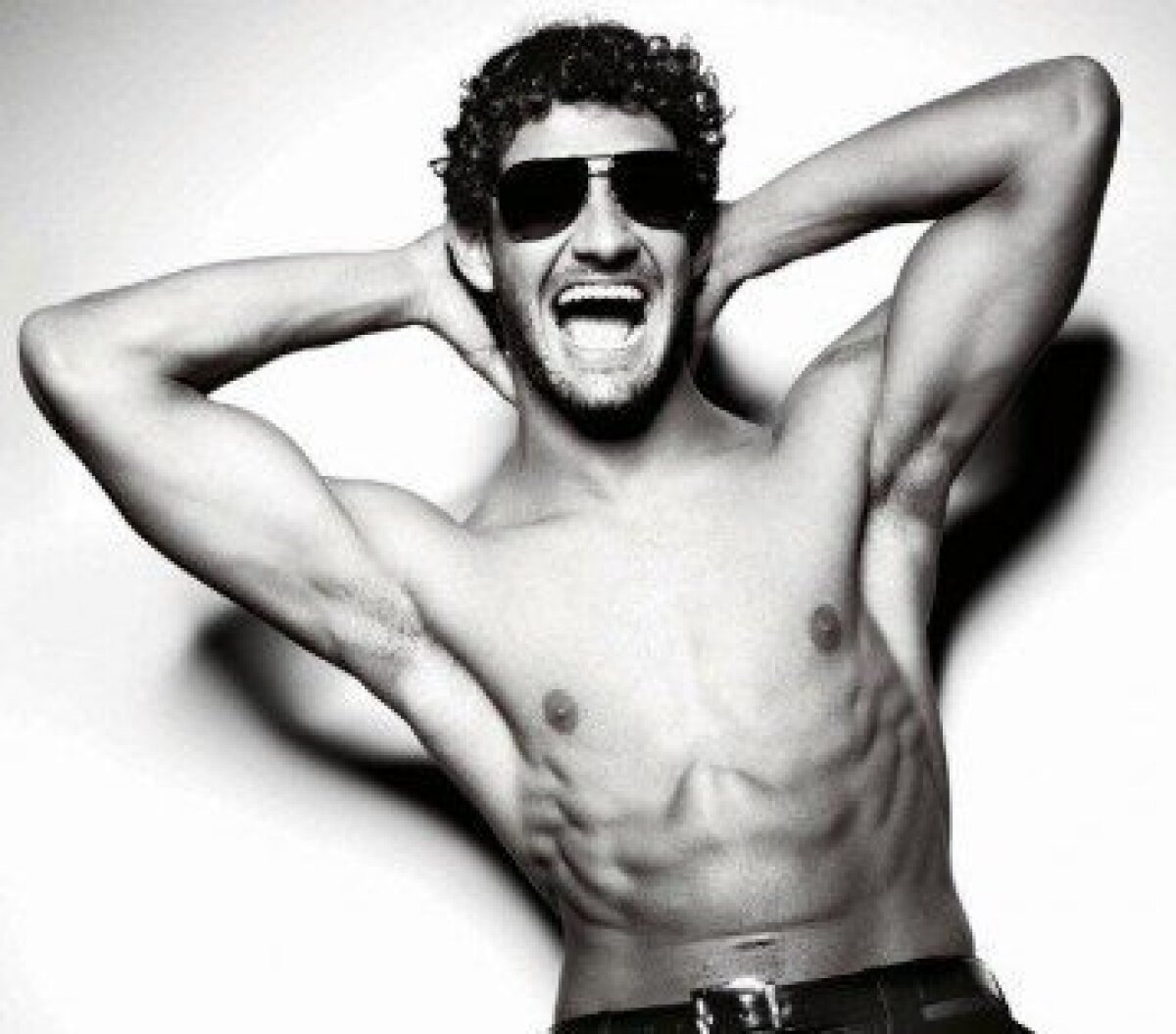 GALERIE FOTO » Vedetele lui Milan au devenit modele! Au pozat pentru D&G