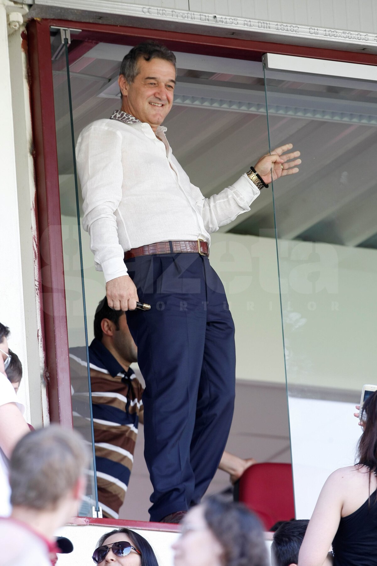 Steaua învinge la Cluj şi se califică în Europa League! CRAIOVA - GAZ METAN 1-1 (întrerupt de ploaie)