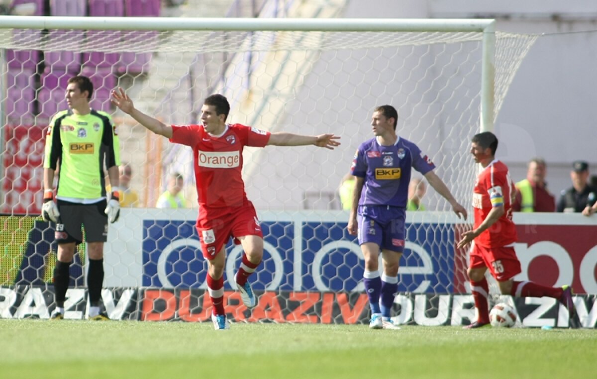 Poli Timişoara spulberă pe Dinamo cu 4-1 şi merge în preliminariile Ligii