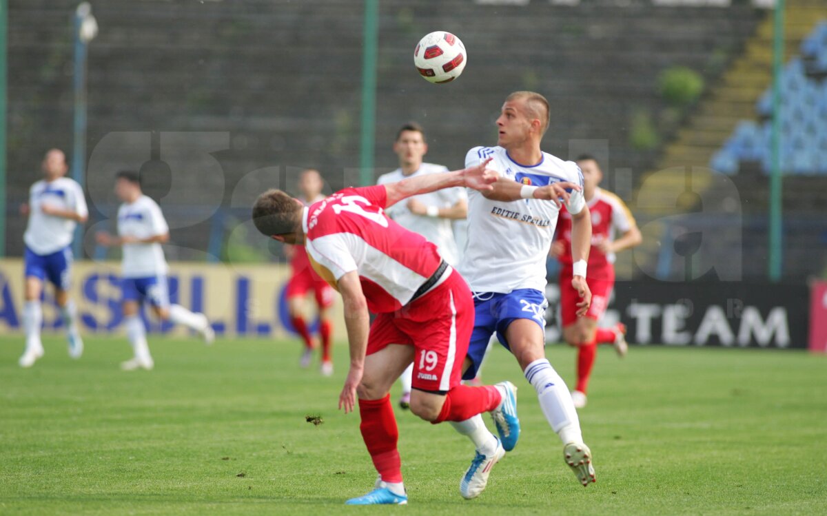 liveTEXT » După un meci întrerupt de furtună, Gazul bate la Craiova cu 2-1. Medieşenii au fost la un pas de Europa!
