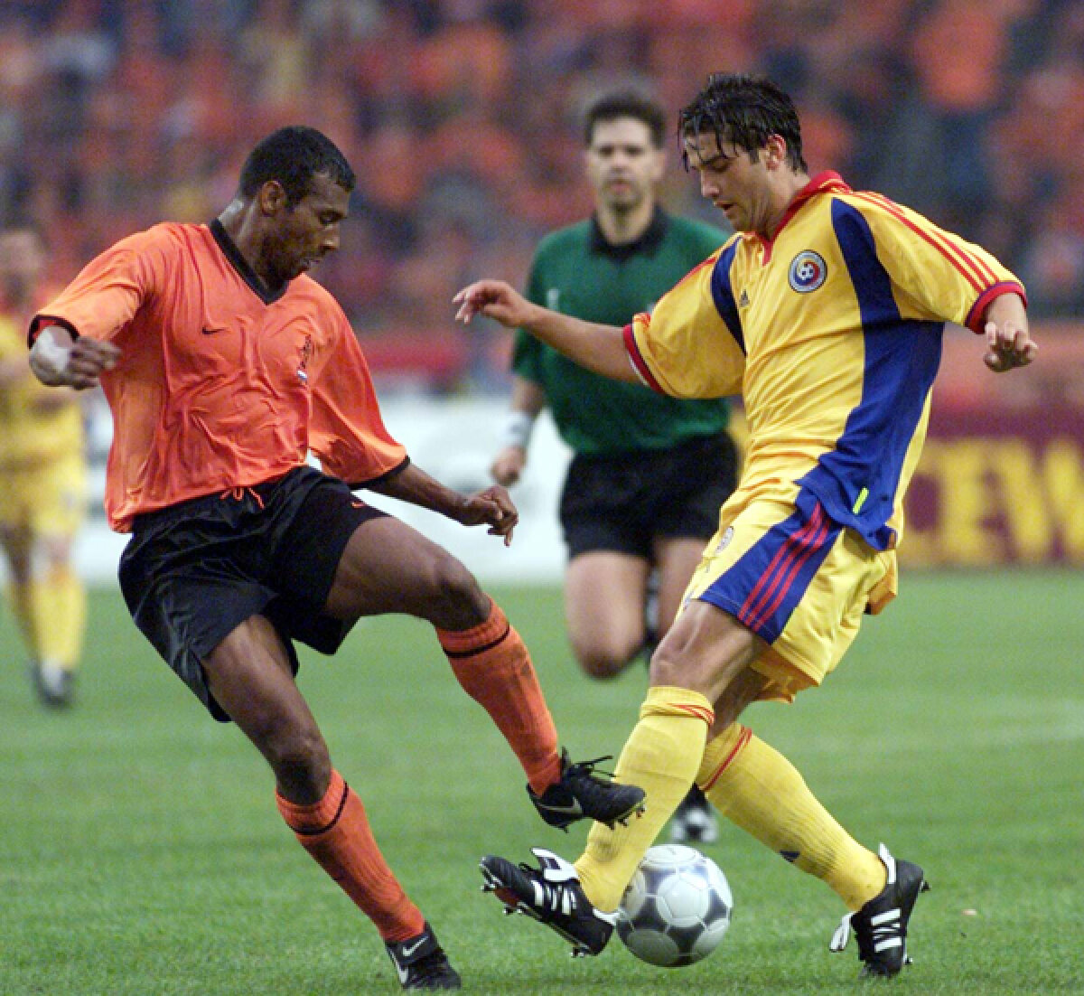 La 30 de ani, Cristi Chivu e cel mai tînăr lider al echipei naţionale se retrage » Căpitanul părăseşte corabia