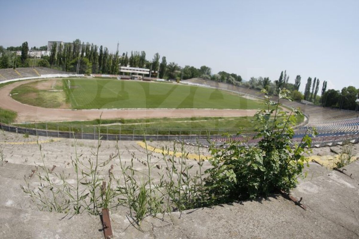 FOTO » Oţelul vrea să joace în Ligă pe arena Dunării Galaţi, dar stadionul e în paragină