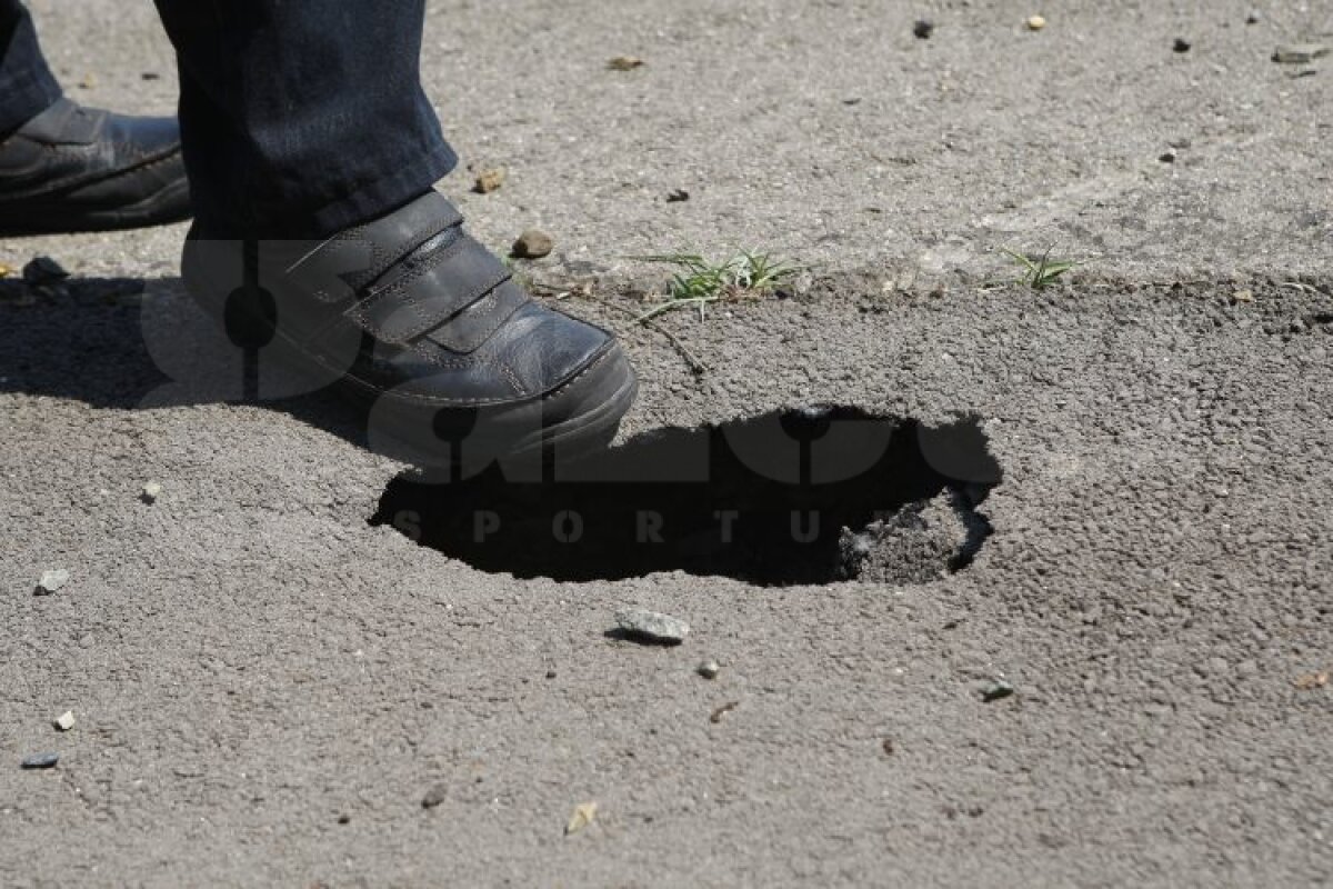 FOTO » Oţelul vrea să joace în Ligă pe arena Dunării Galaţi, dar stadionul e în paragină