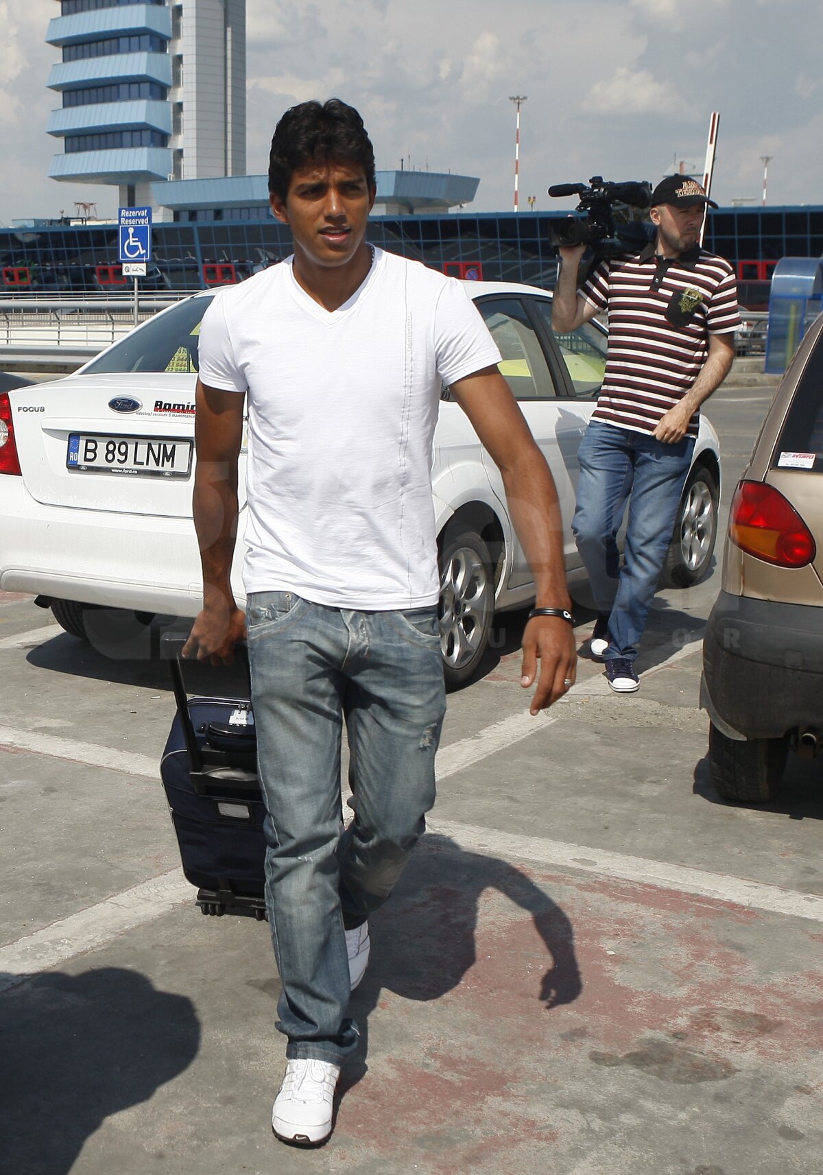 FOTO! Wires a sosit la Bucureşti să semneze cu Steaua