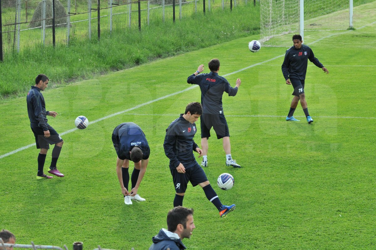 FOTO » Fortăreaţa Steaua vs. Transparenţa de la Dinamo