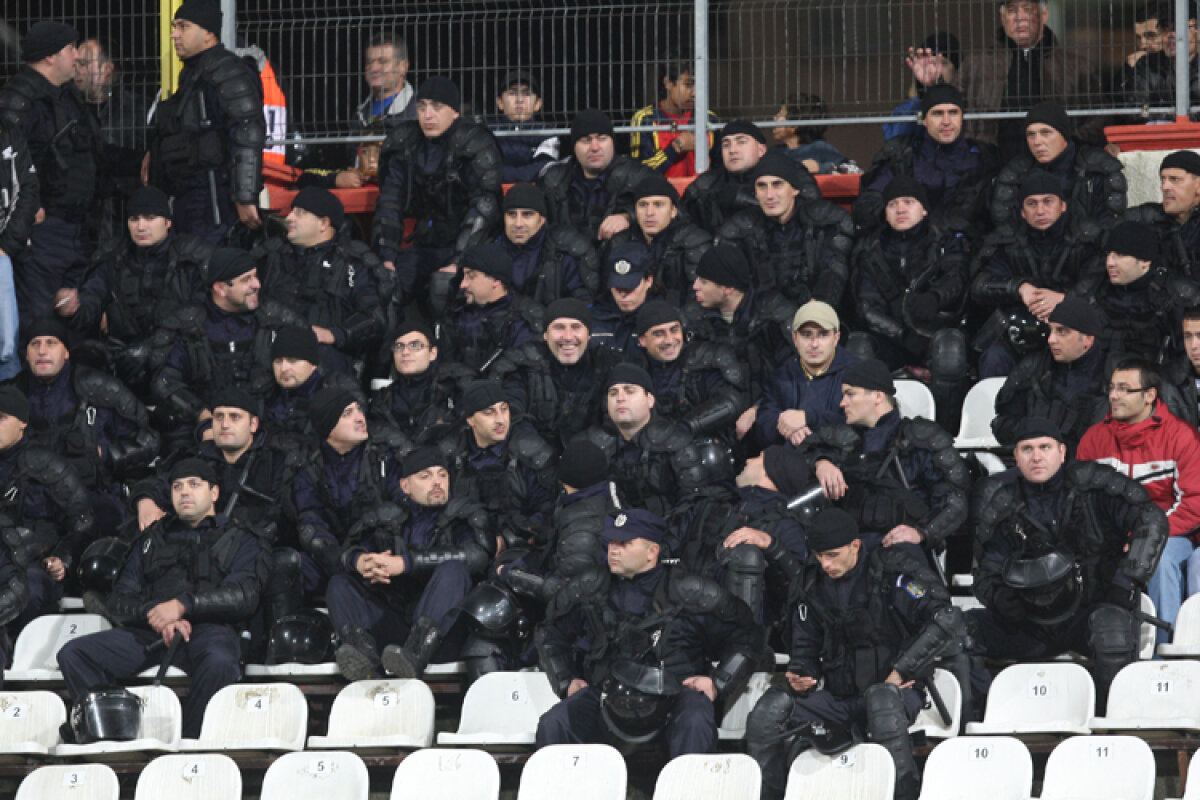 UPDATE » Avem echipele! Oli intră cu Dică şi Bilaşco, Ando răspunde cu doi închizători