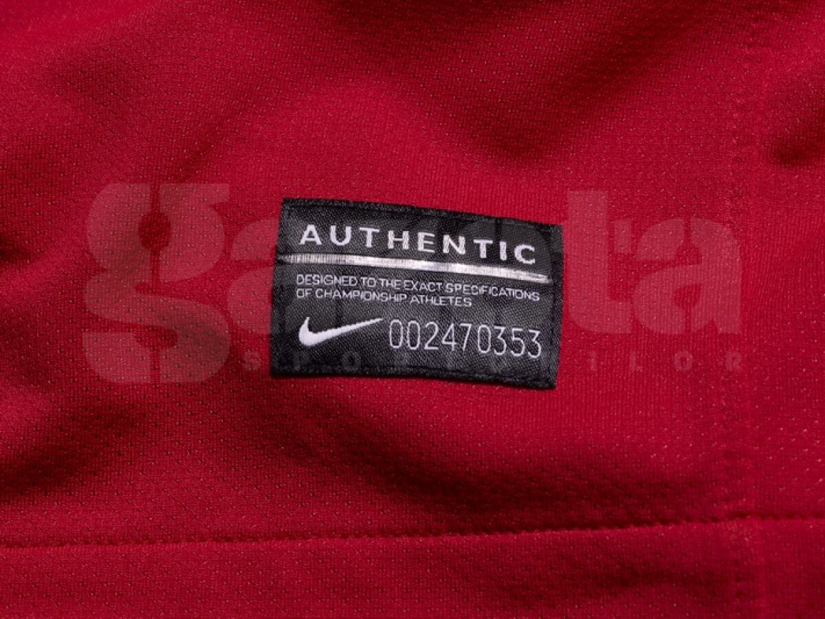 Manchester United şi-a prezentat noul echipament pentru sezonul următor