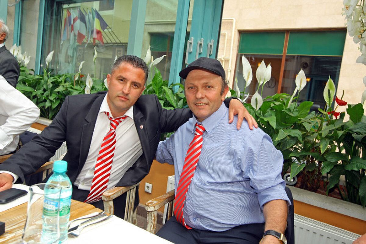 Dinamo şi-a adus fostele glorii la Braşov!