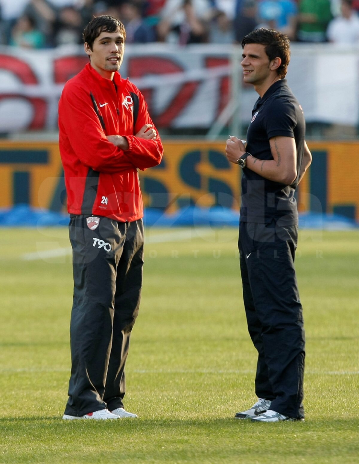 UPDATE » Avem echipele! Oli intră cu Dică şi Bilaşco, Ando răspunde cu doi închizători