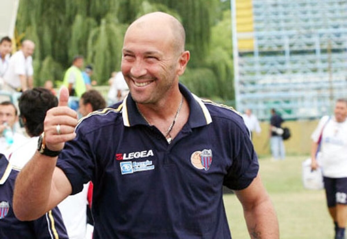 Steaua a cîştigat Cupa, dar l-a pierdut pe Olăroiu » Alesul e Zenga!