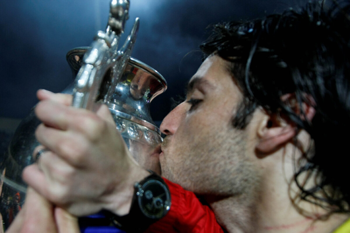 Steaua a cîştigat Cupa, dar l-a pierdut pe Olăroiu » Alesul e Zenga!