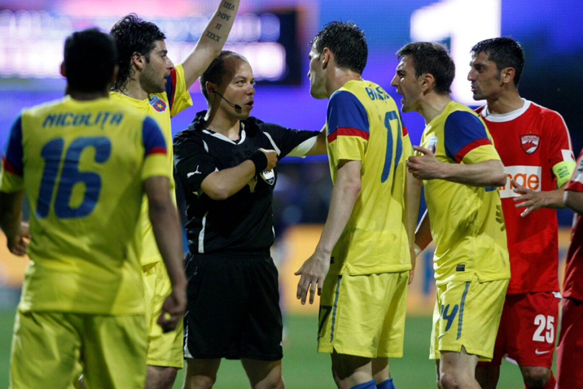 Un meci extrem de spectaculos a fost stricat de fiul şefului CCA » Avram a distrus finala!