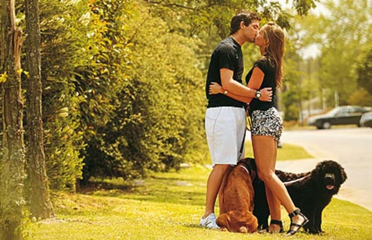 FOTO// Frumoasa Gisela Dulko a eliminat-o pe Sam Stosur, finalista din 2010