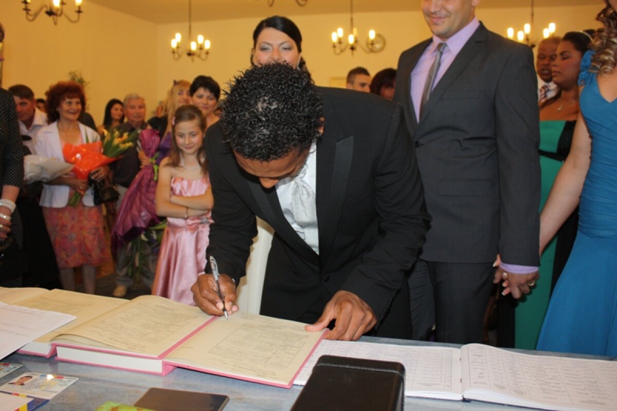 GALERIE FOTO / Eric s-a căsătorit! Familia brazilianului a fost prezentă