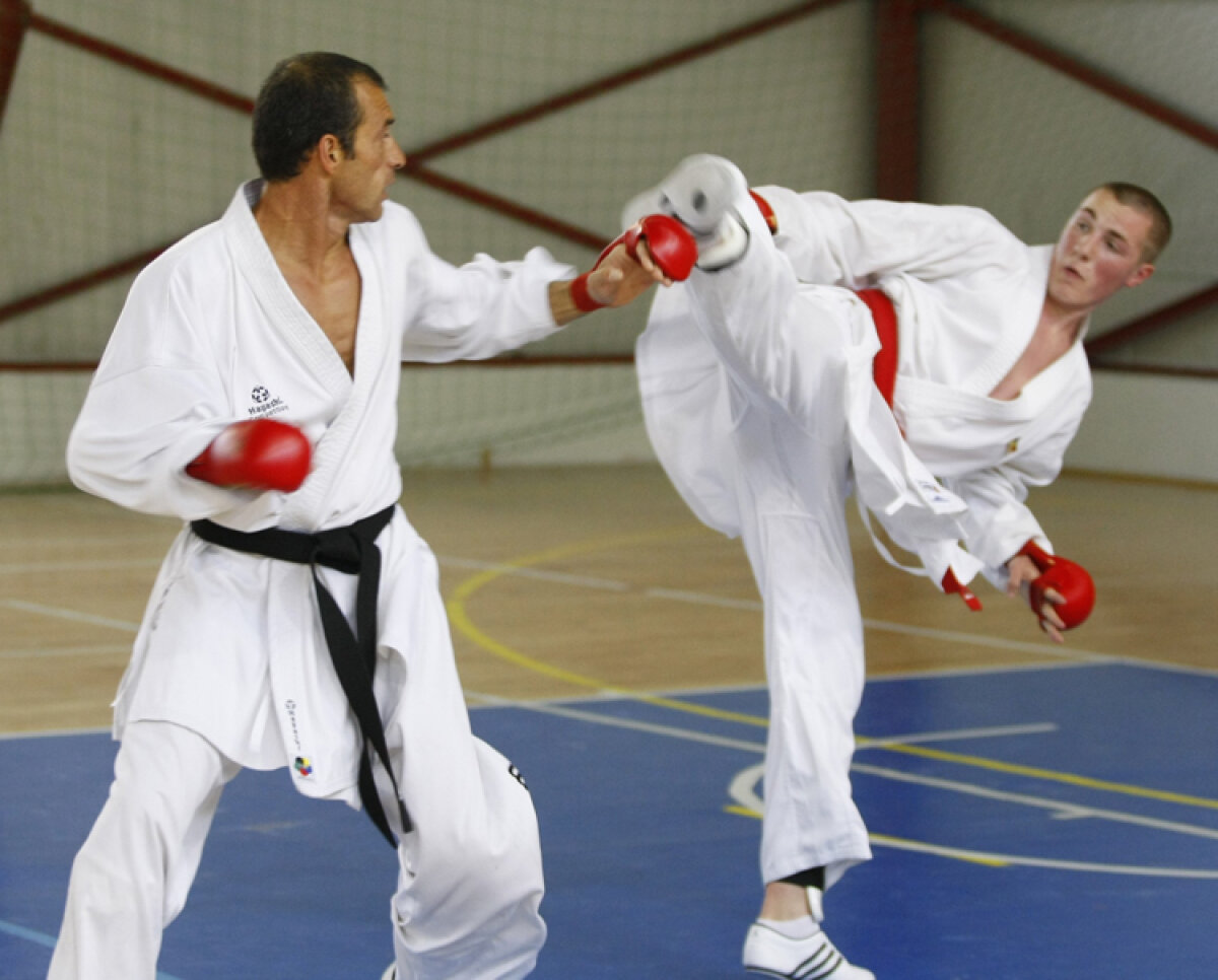 Sopra tutti siamo noi! România a luat 16 medalii de aur la Mondialele de karate