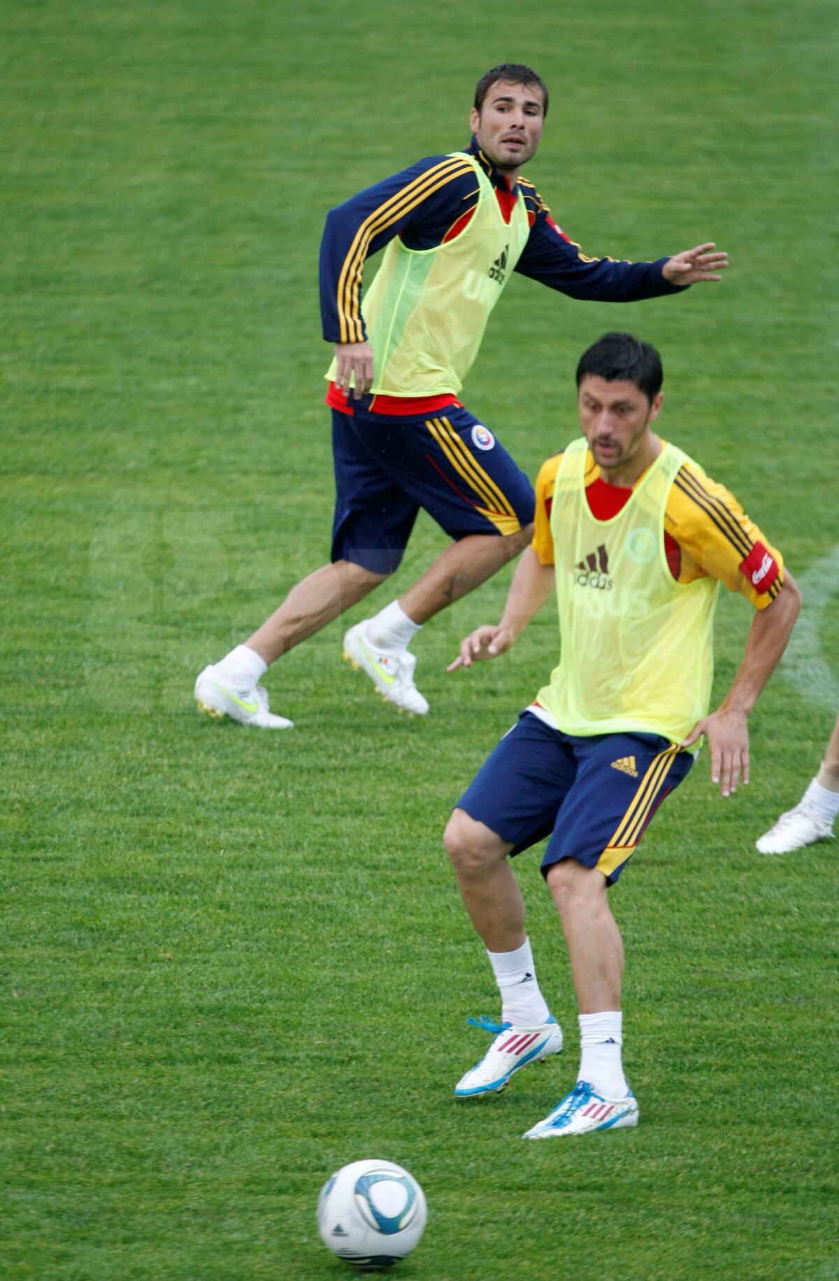 FOTO & VIDEO "Tricolorii" s-au antrenat în ploaie astăzi